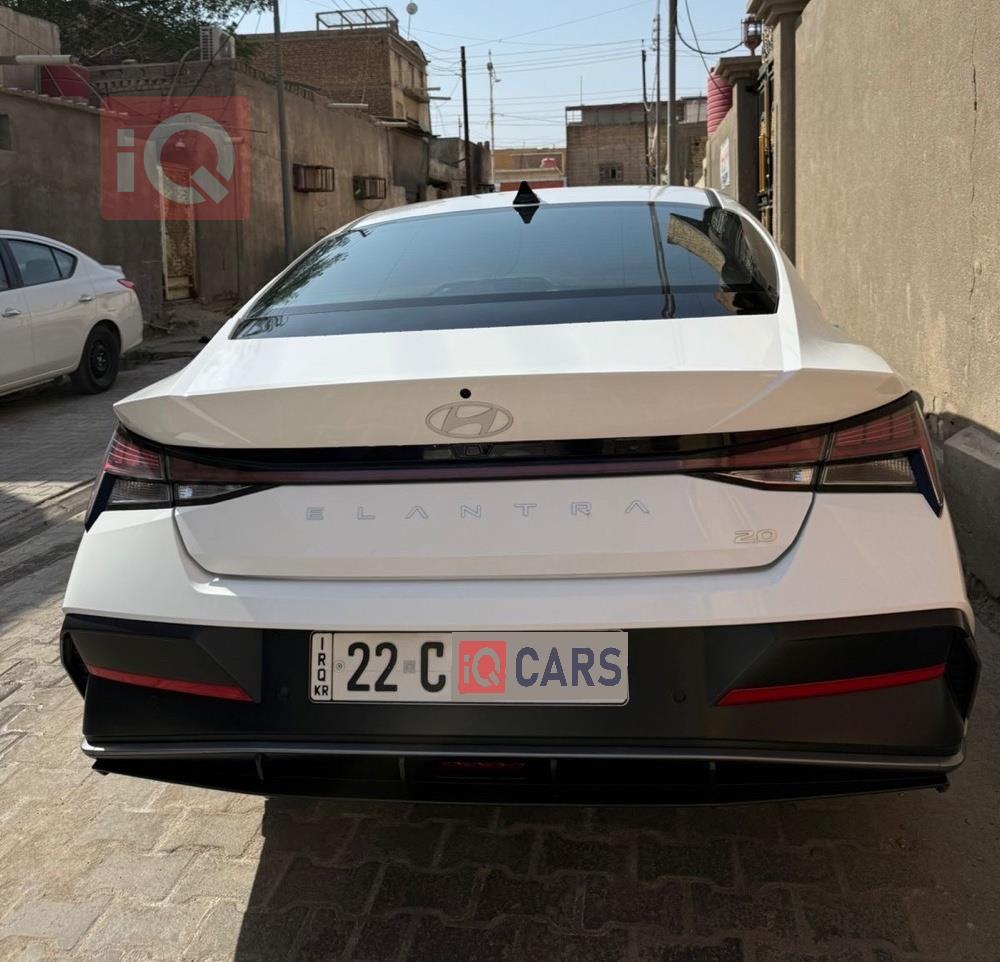 هيونداي النترا